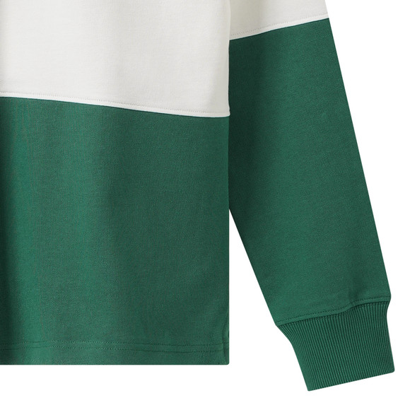 Jungen Poloshirt im College-Look
