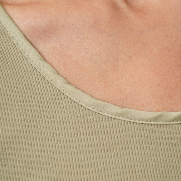Damen Top aus Feinripp