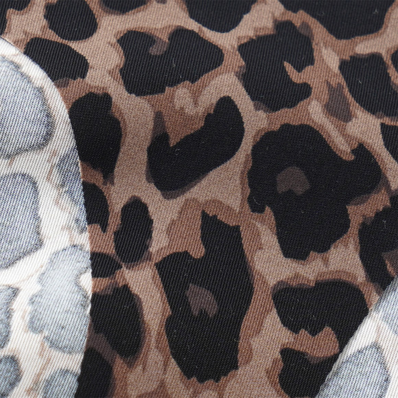 Naadloze string voor dames met luipaardprint