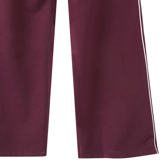 Mädchen Leggings ausgestellt