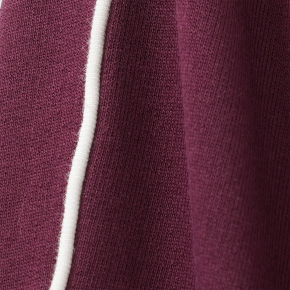 Mädchen Leggings ausgestellt