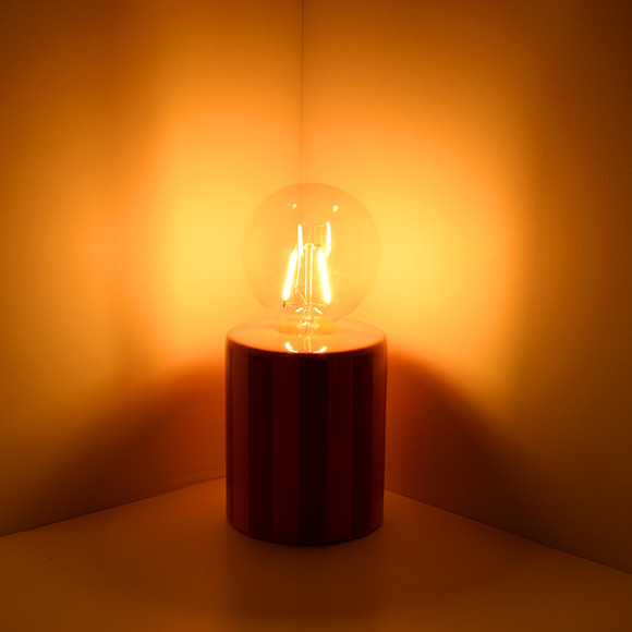 Tischlampe mit bunten Streifen