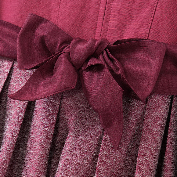 Mädchen Dirndl mit Bluse