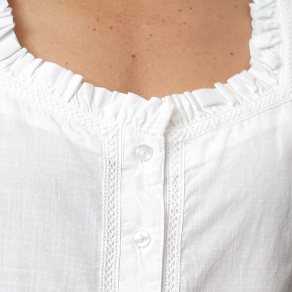 Damen Trachtenbluse mit weitem Ausschnitt