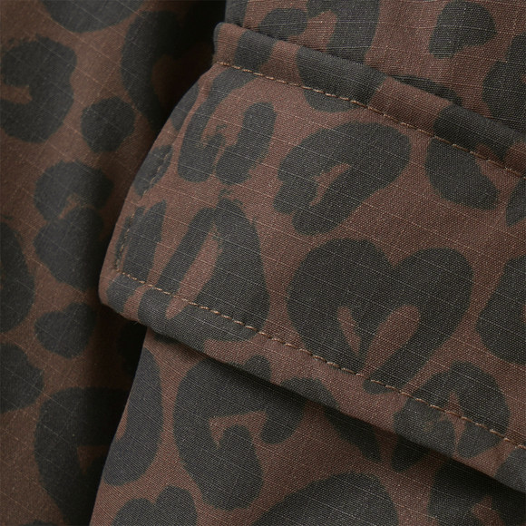 Meisjesjas met luipaardprint