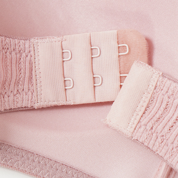 2 Damen Soft-BHs mit feiner Struktur