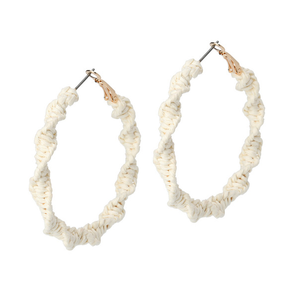 Oorbellen met wikkel-look