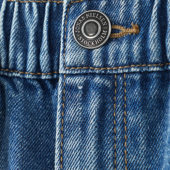Jongensjeans met barrel-pasvorm en used-was