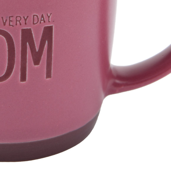 Tasse mit Prägung