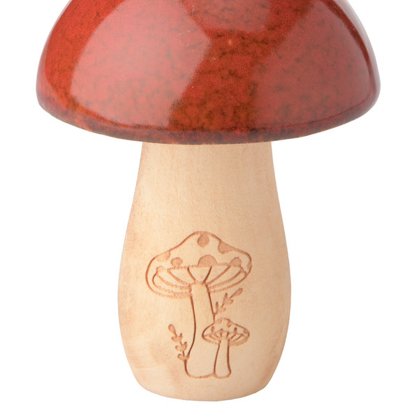 Kleiner Deko-Pilz mit glänzender Oberfläche