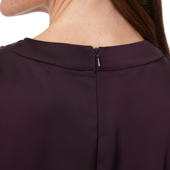 Satijnen damesblouse met plooidetail