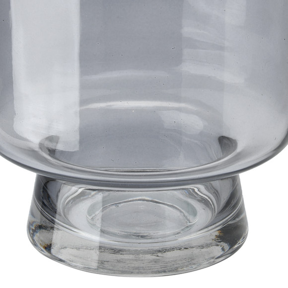 Vase in transparenter Optik