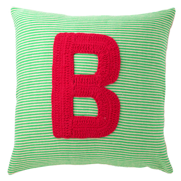 Kissenhülle mit Buchstaben-Applikation