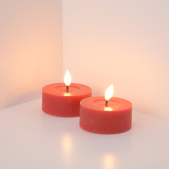 2 LED Wachskerzen aus Wachs