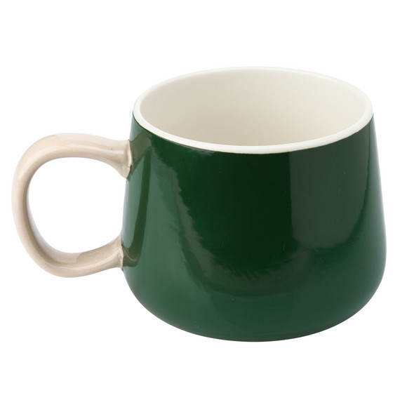 Tasse im weihnachtlichen Design