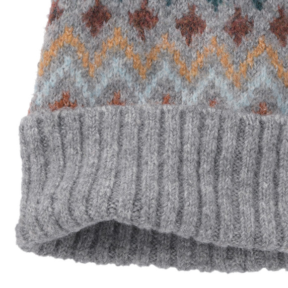 Jungen Strickmütze mit Norwegermuster