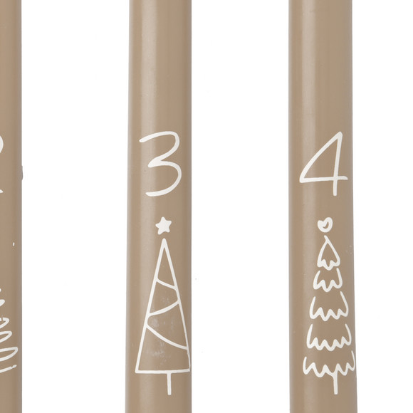 4 Stabkerzen im weihnachtlichen Design
