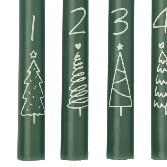 4 Stabkerzen im weihnachtlichen Design