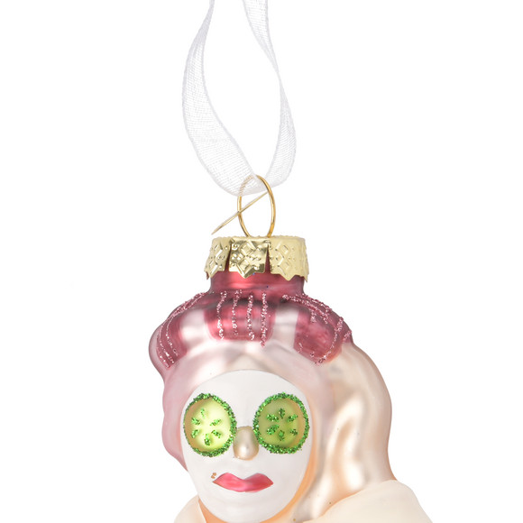 Baumschmuck Frau mit Gurkenmaske