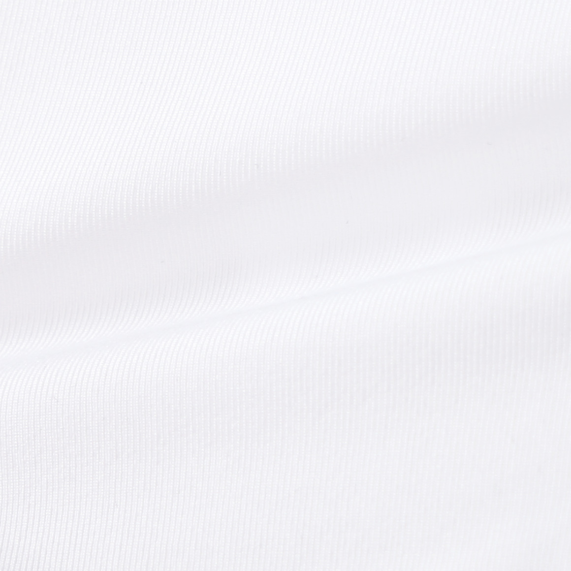 3 Damen Strings im Basic-Look