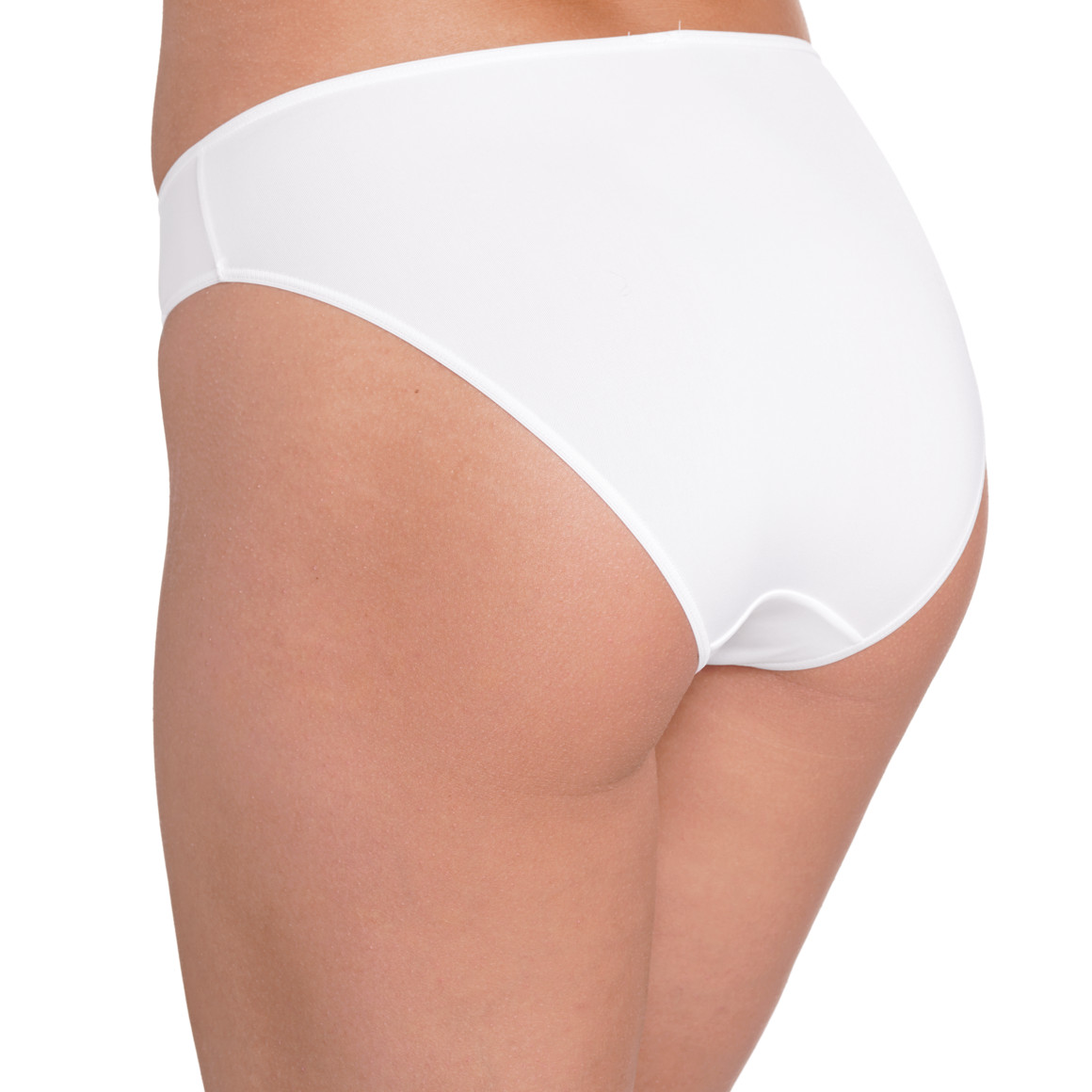 3 Damen Slips im Basic-Look