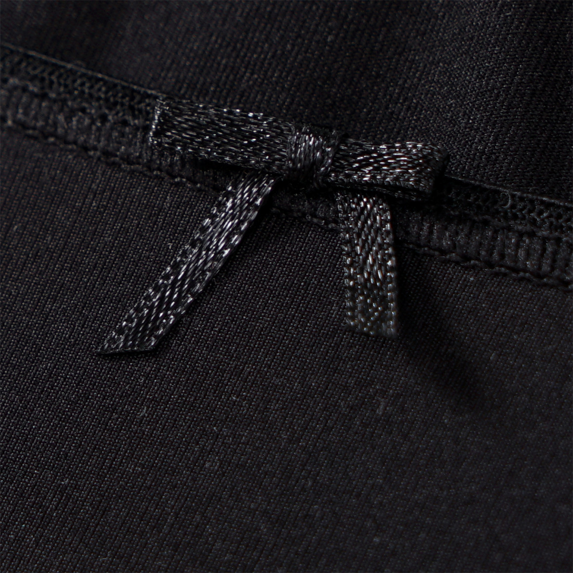 3 Damen Slips im Basic-Look