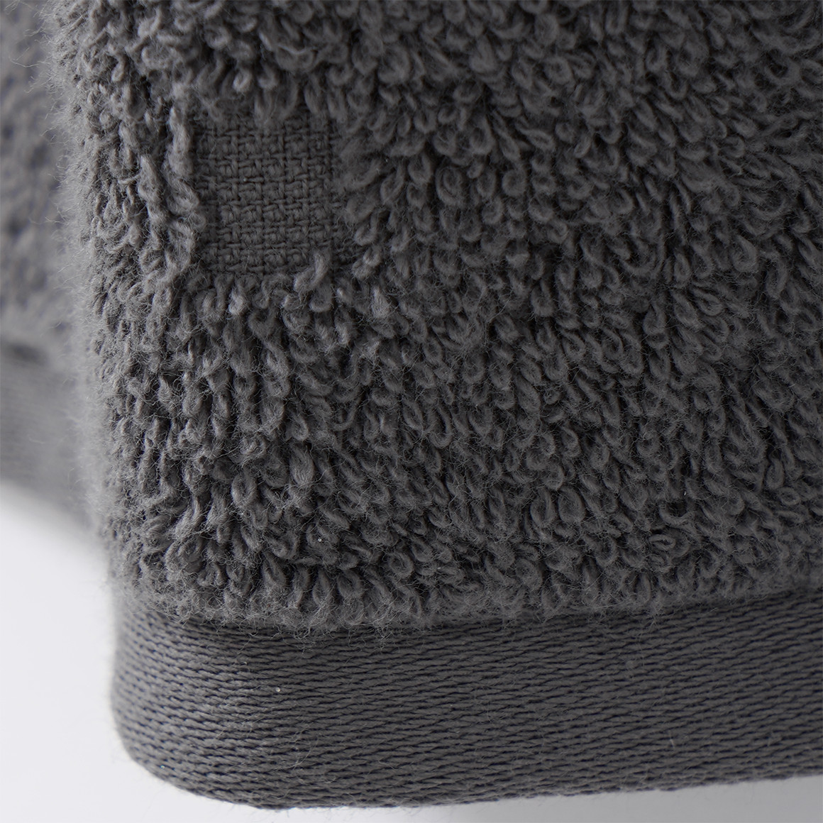 Badlaken met grafische structuur