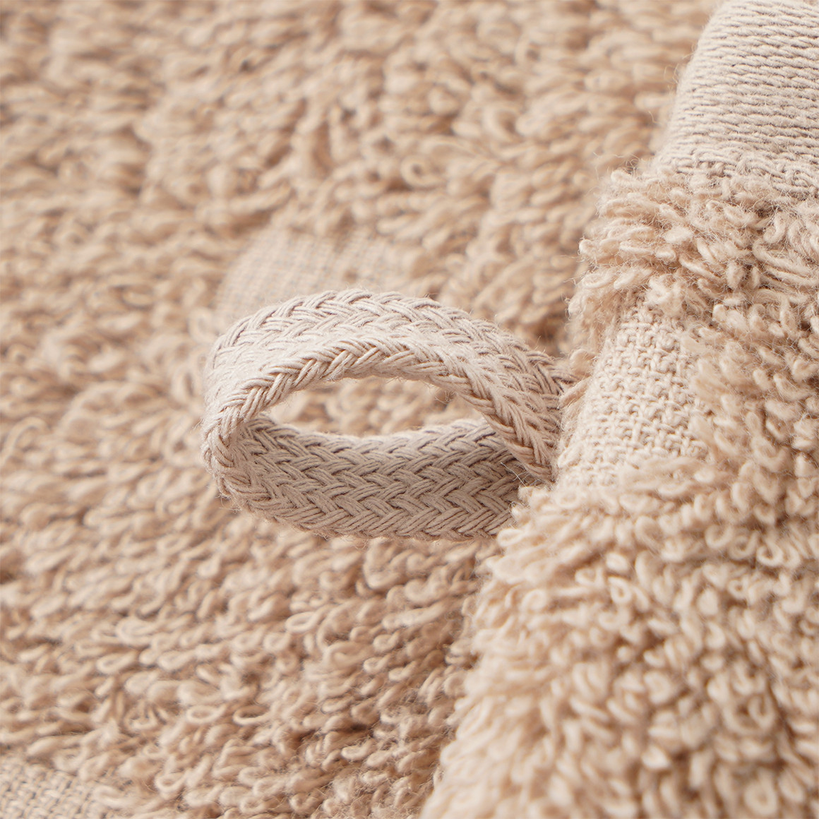 Waschhandschuh mit grafischer Struktur