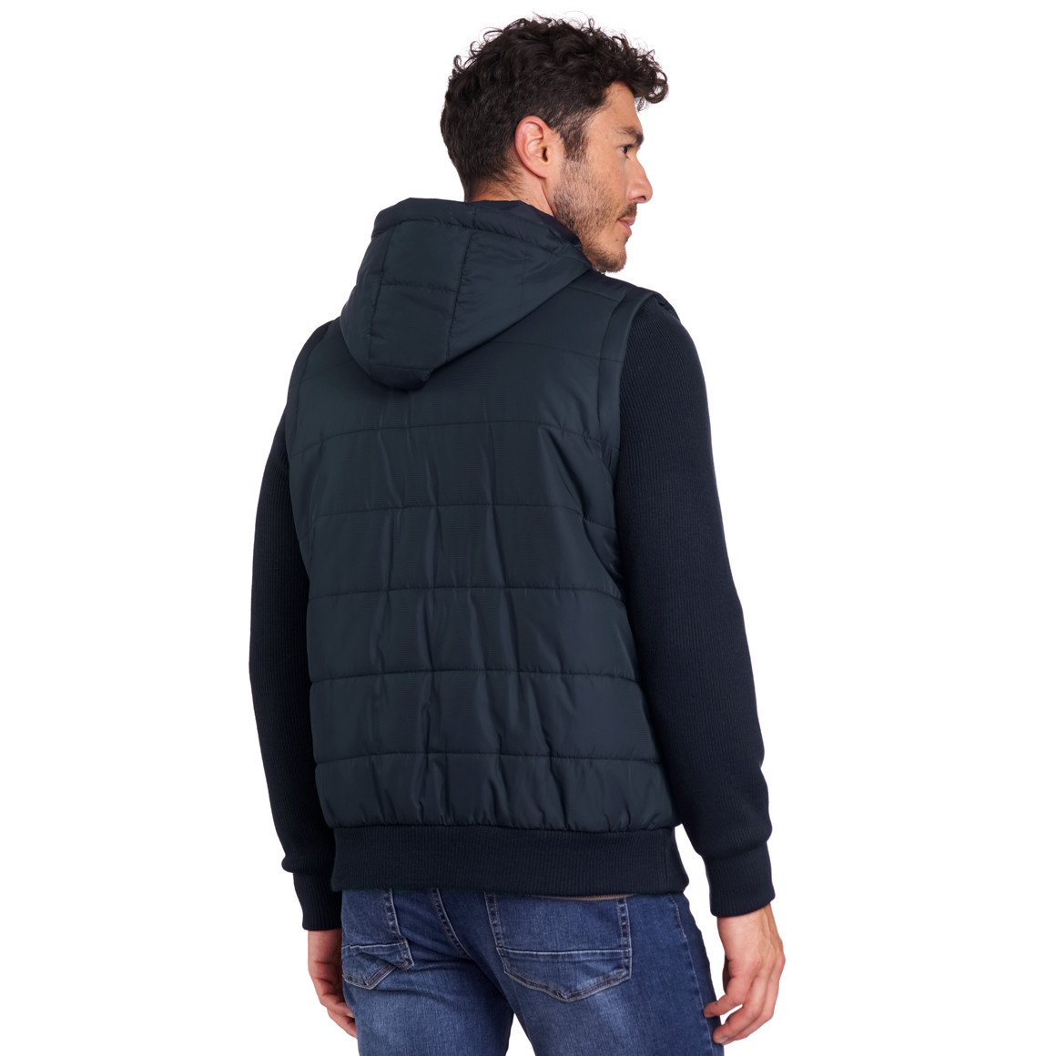 Gewatteerd herenjack met gebreide mouwen