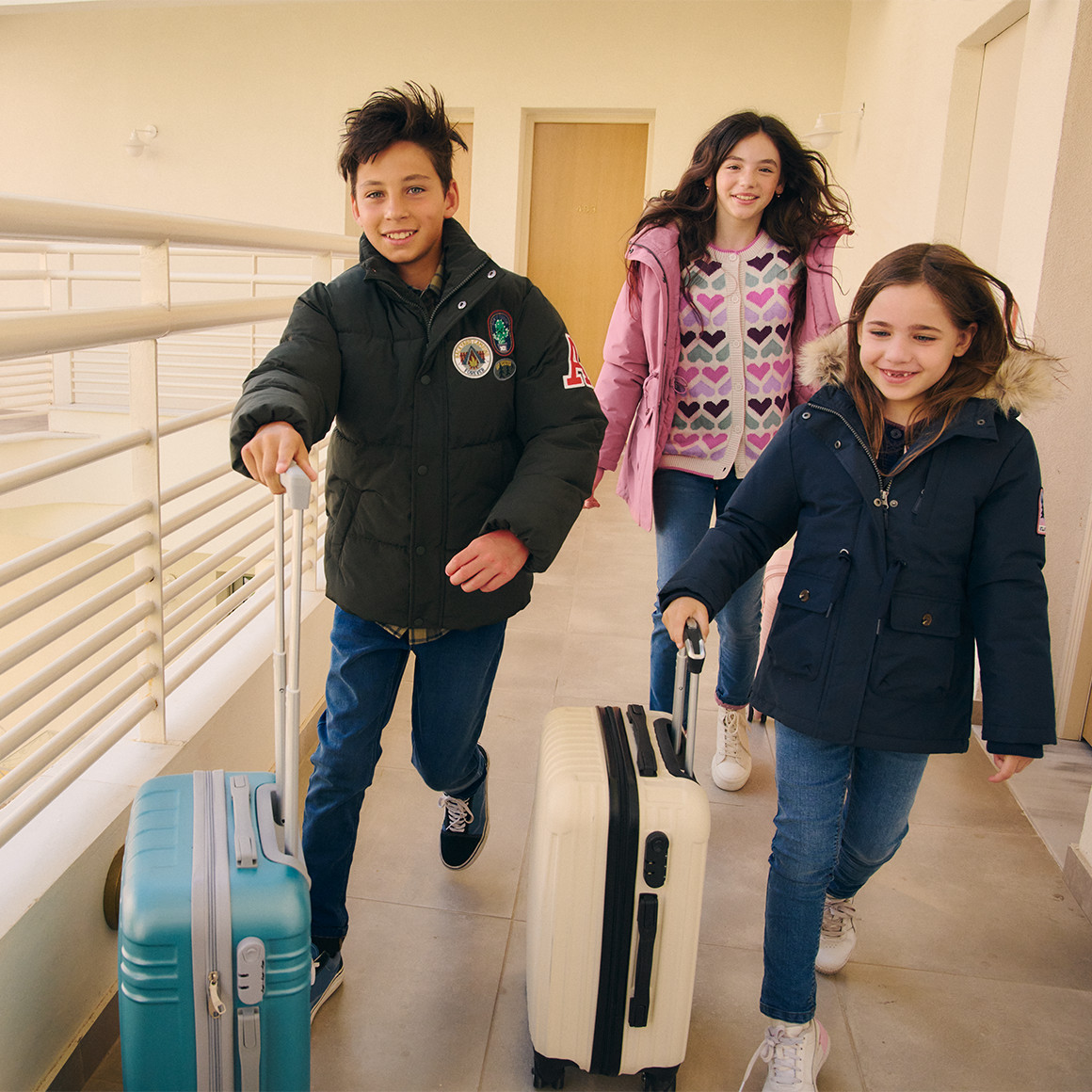 Meisjesparka met imitatiebont