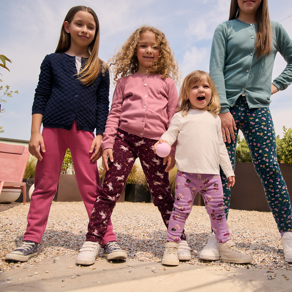 Mädchen Strickjacke mit Wabenstruktur