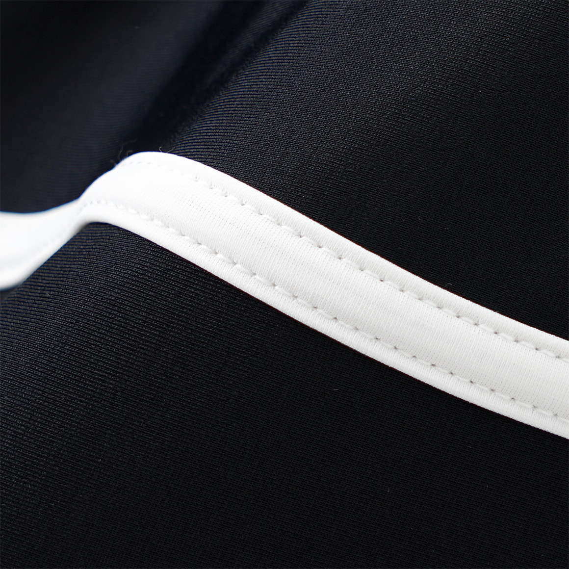 Damen Tankinioberteil mit Kontrastpaspel