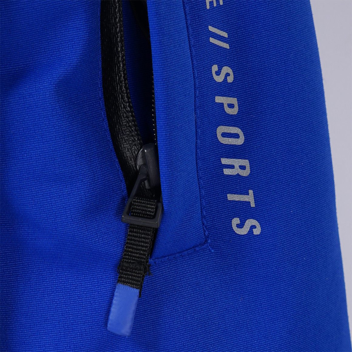 Effen baby-sneeuwjack