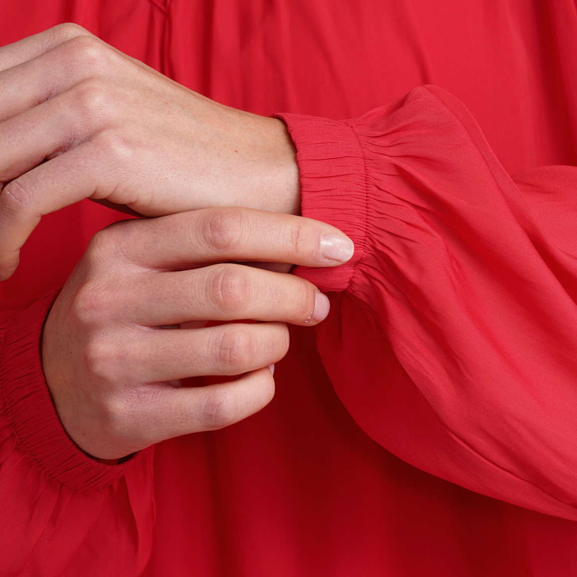 Damen Kleid aus leicht fließender Qualität