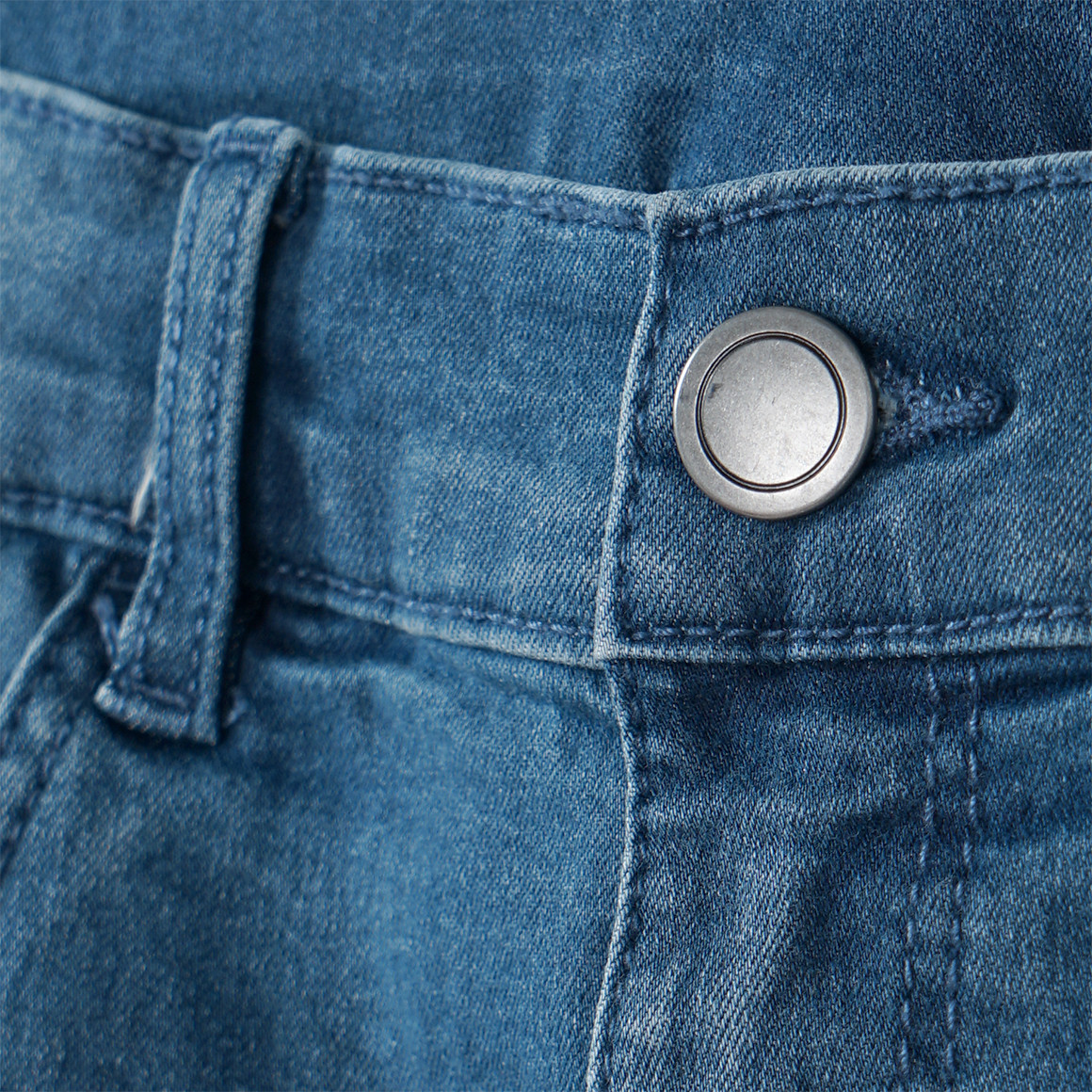 3 Jungen Jeansshorts im Basic-Look