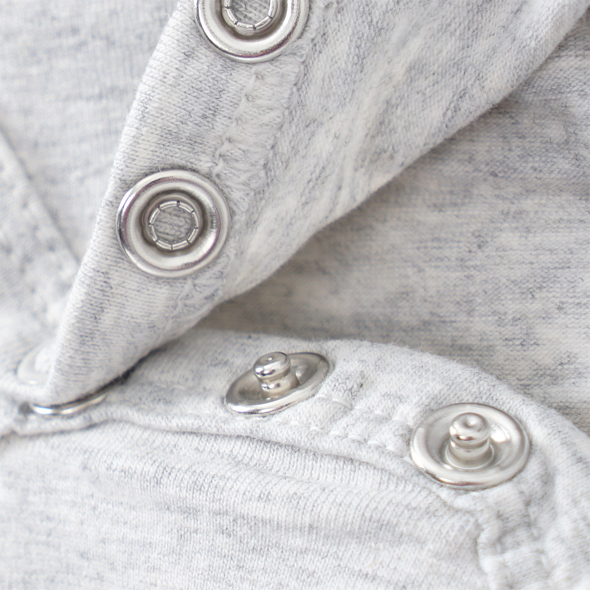 3 baby rompers in verschillende kleuren