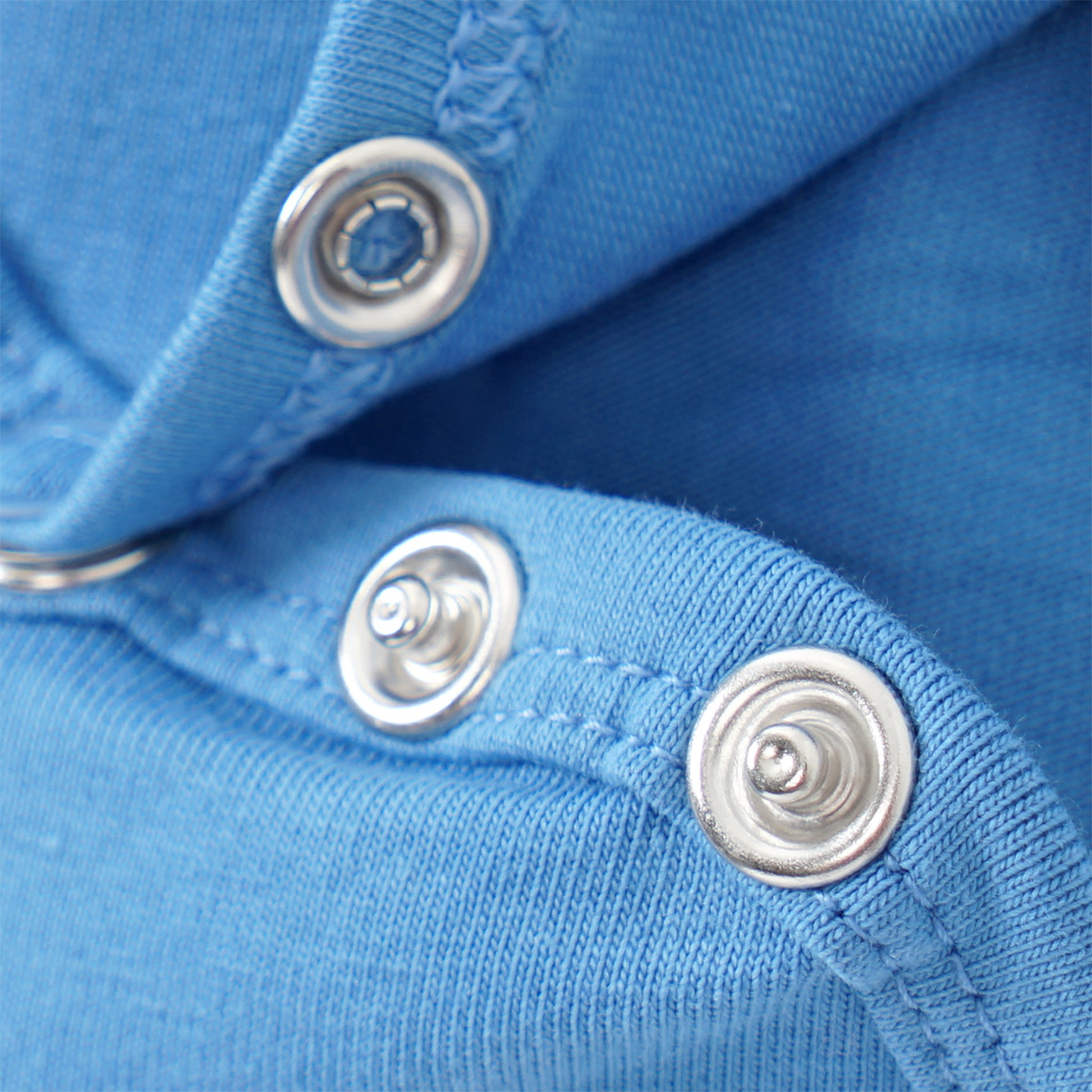 3 baby rompers in verschillende kleuren