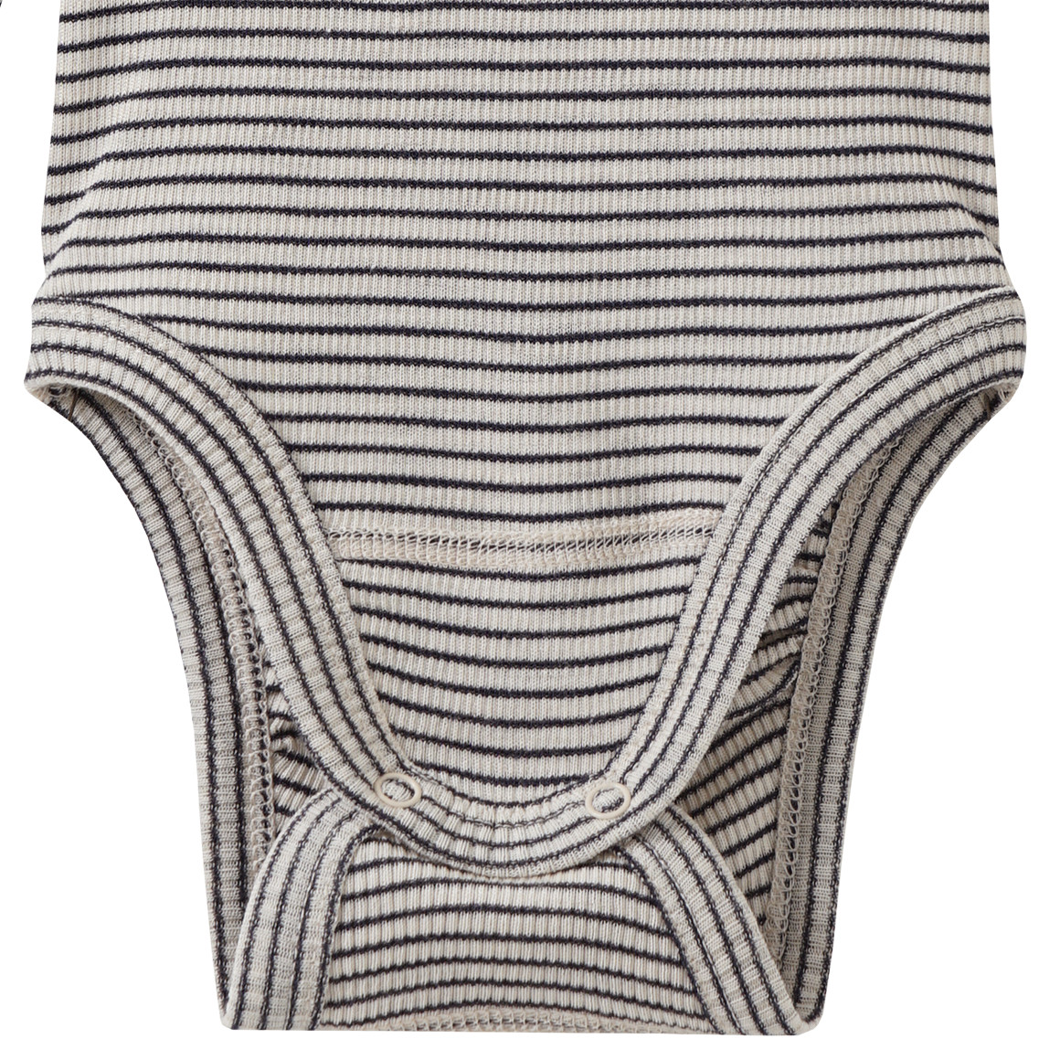 Babybody van wol en zijde met geribde textuur