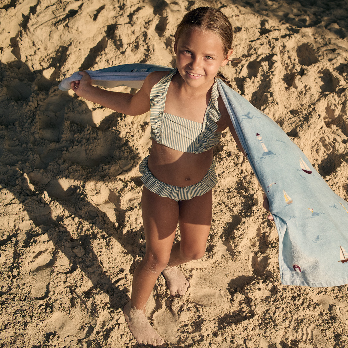 Mädchen Bikini mit Seersucker-Streifen