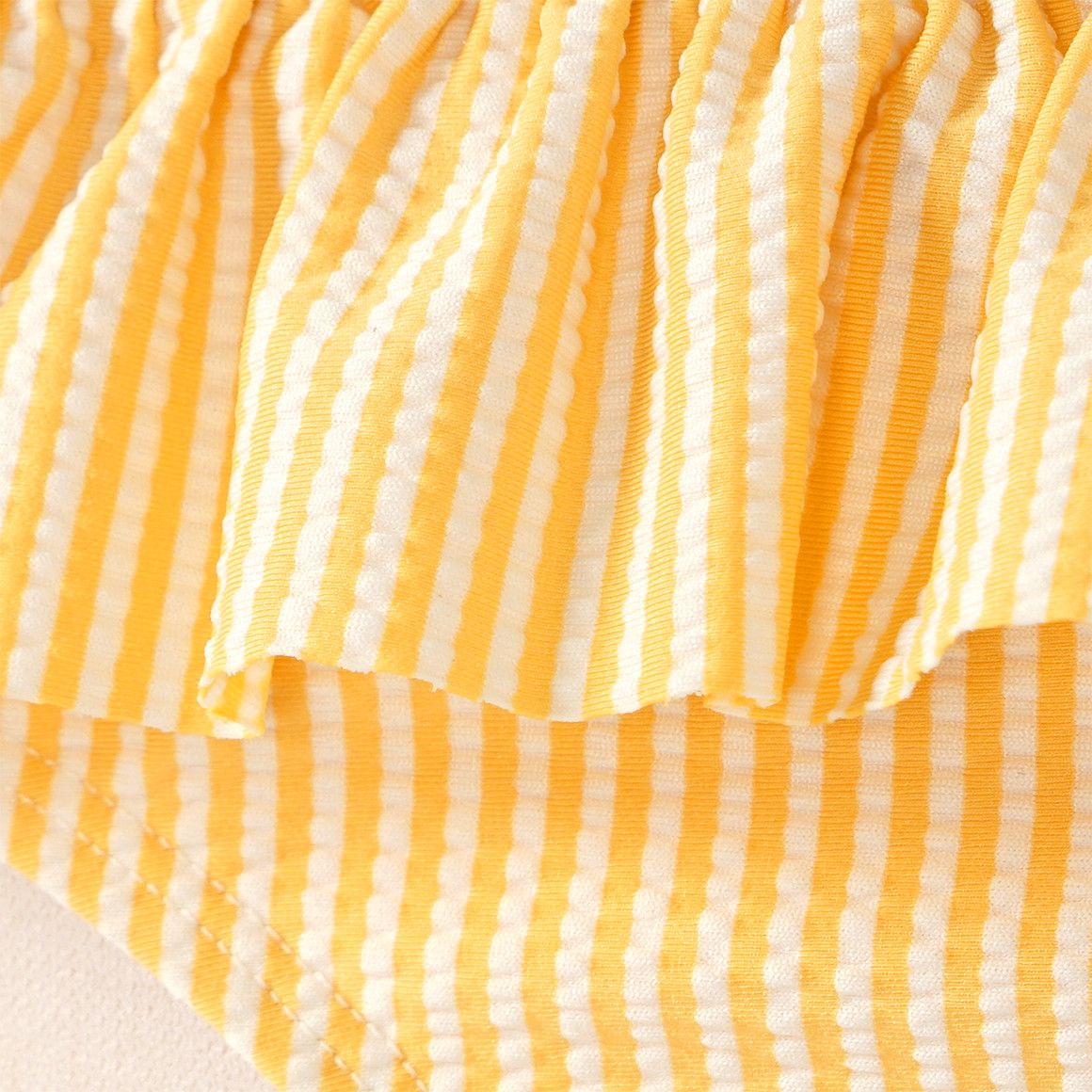 Mädchen Bikini mit Seersucker-Streifen