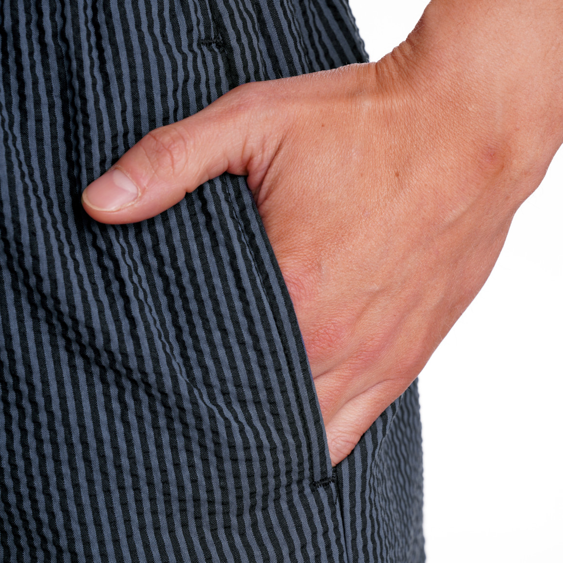 Herren Badeshorts in Seersucker-Struktur