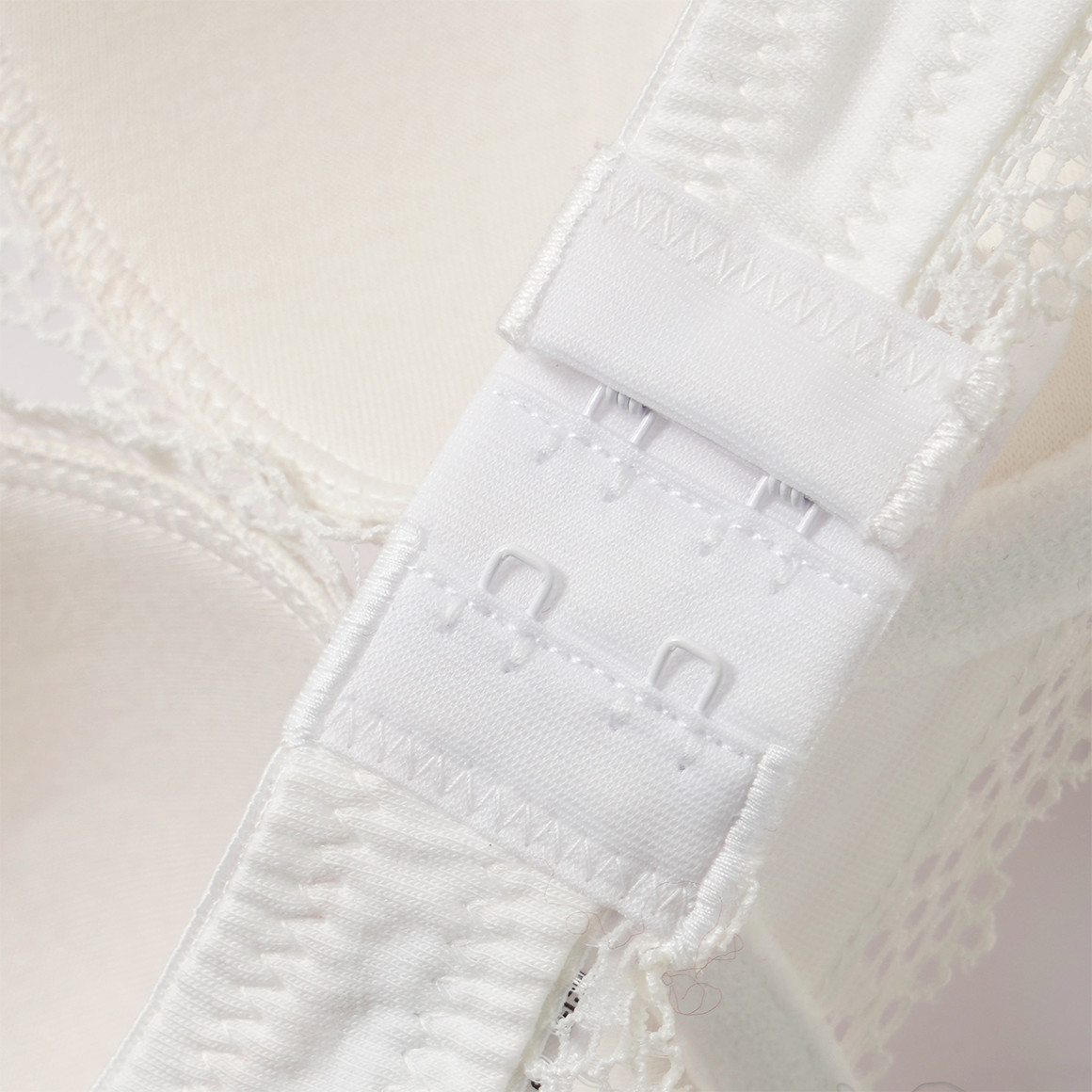 2 Damen Bügel-BHs mit Spitze