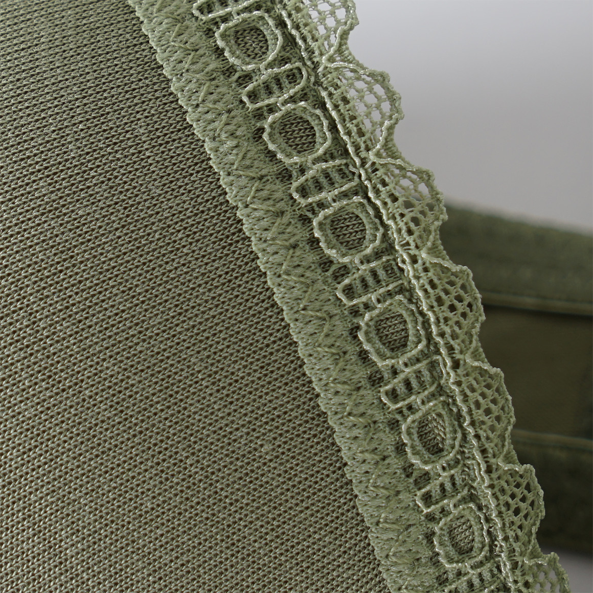 2 Damen Bügel-BHs mit Spitze