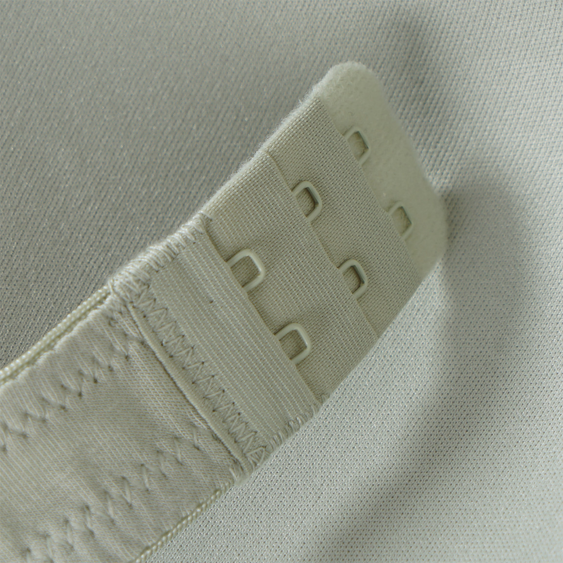 2 Damen Bügel-BHs mit Spitze