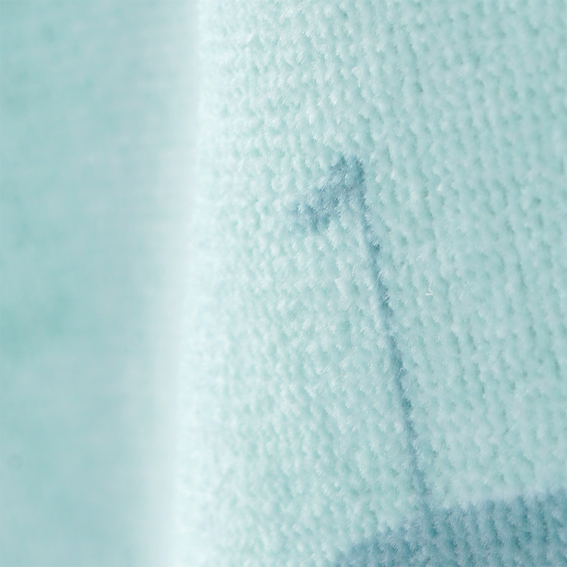 Badetuch mit Segelschiffen