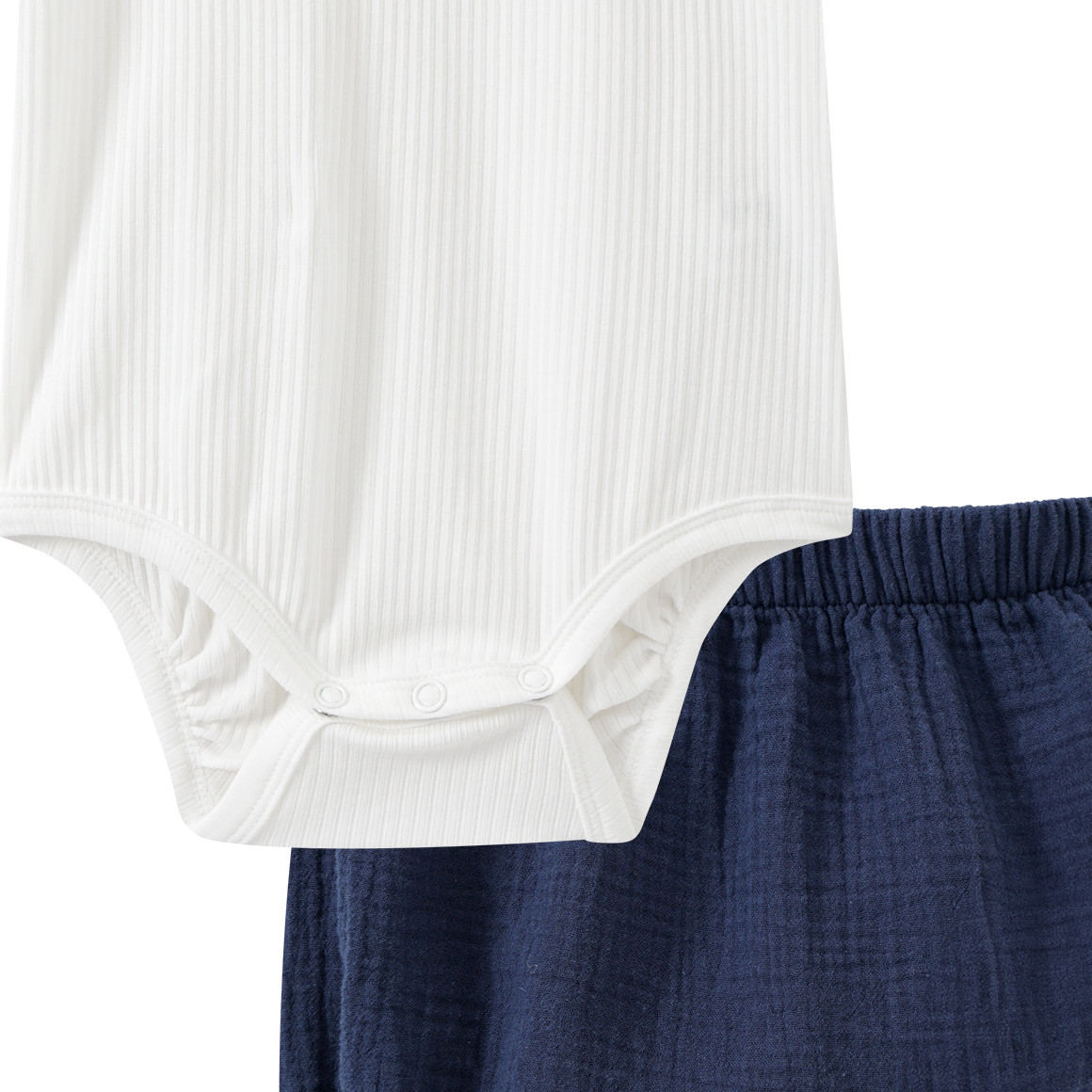 Baby Set mit Body, Shorts und Mütze