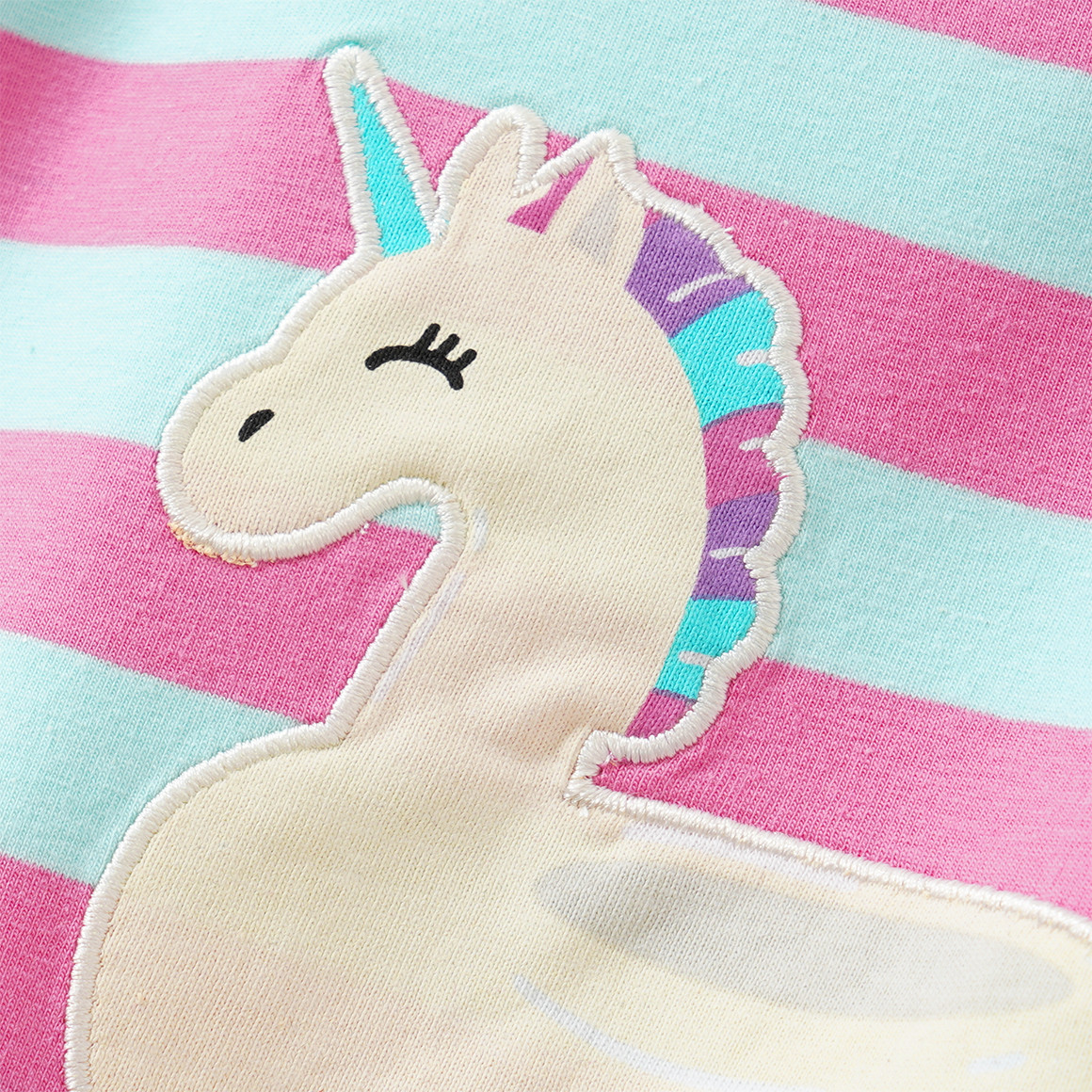 Mädchen T-Shirt mit Streifen