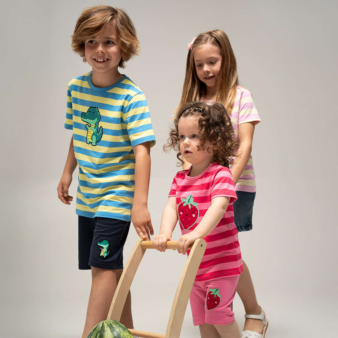 Kinder T-Shirt mit Streifen