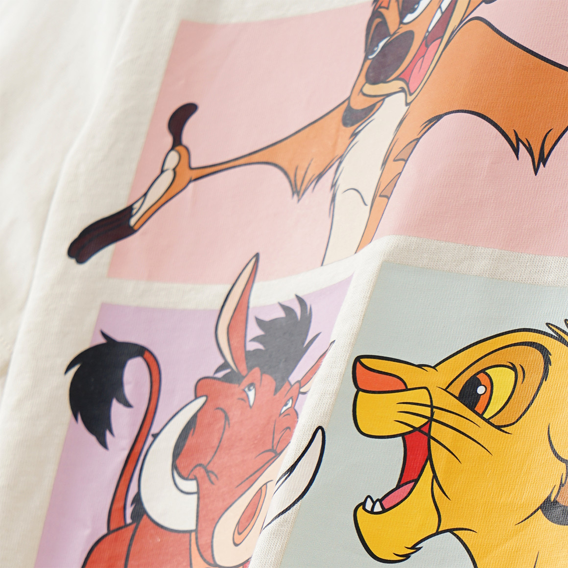 Der König der Löwen T-Shirt mit großem Print