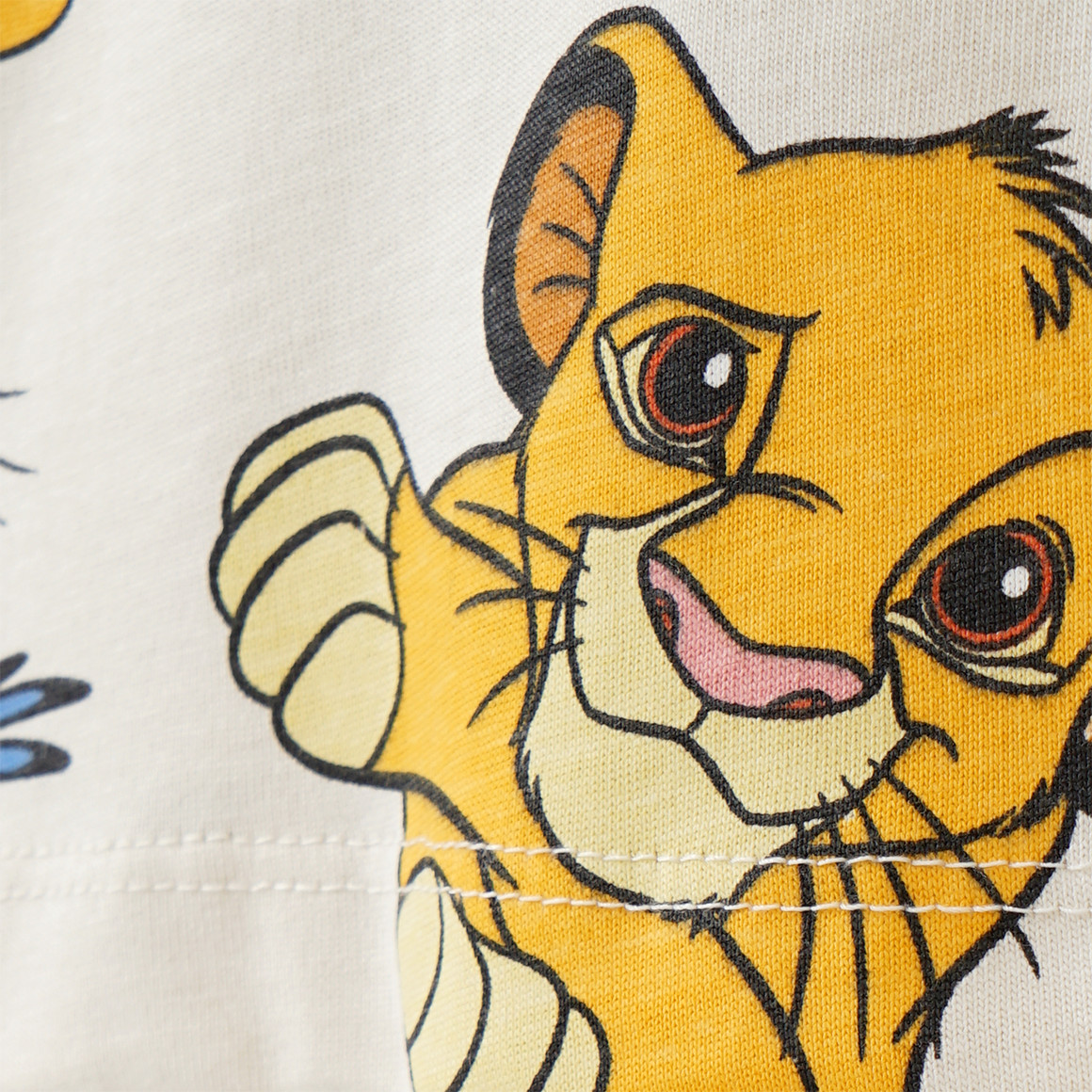 Der König der Löwen T-Shirt mit Simba-Allover